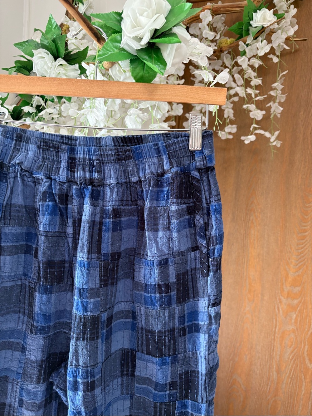 Urban Outfitters Blue Plaid Pull-On Balloon Joggers - Picture 5 of 8